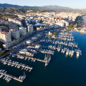 La Junta licita la explotación del Puerto de Estepona por 10 millones