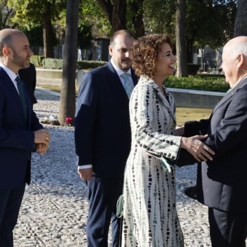 Montero espera remontar las malas encuestas cuando se convoquen elecciones en Andalucía