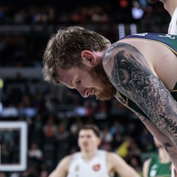Real Madrid-Unicaja: Un doloroso aquelarre (100-70)