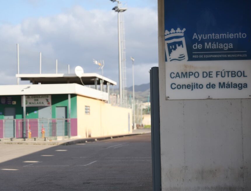 Prisión para el entrenador de fútbol base detenido por presuntos abusos a sexuales a tres menores en Málaga Prisión para el entrenador de fútbol base detenido por presuntos abusos a sexuales a tres menores en Málaga