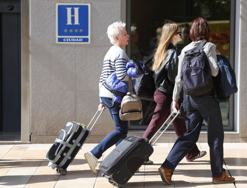 La Semana Santa: de un impacto de 500 millones en Andalucía, a pérdidas de 1.300 solo en Málaga