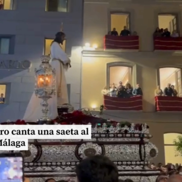 Diana Navarro canta una saeta al Cautivo en la Semana Santa de Málaga Diana Navarro canta una saeta al Cautivo en la Semana Santa de Málaga