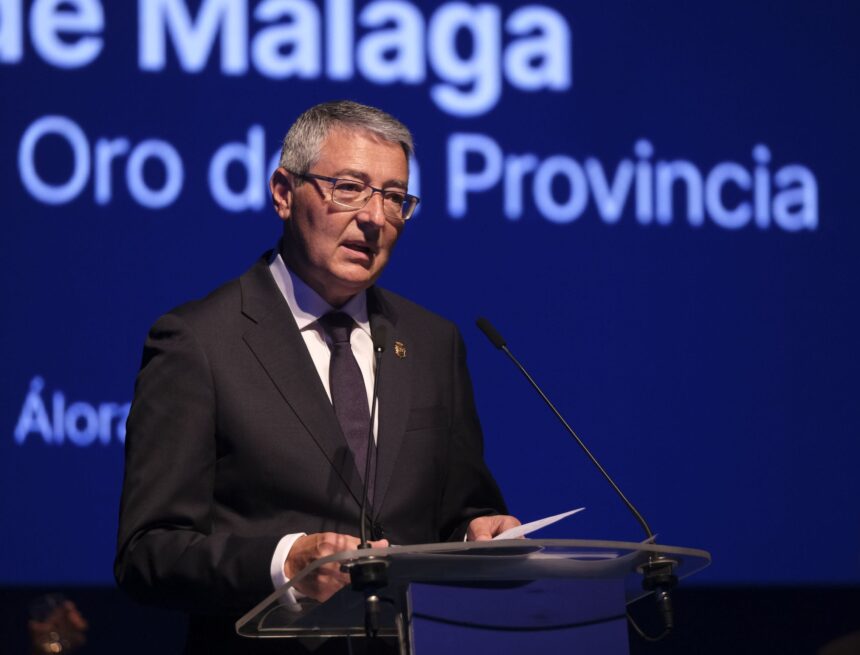"Un golpe a la línea de flotación de la economía de Málaga", asegura Salado «Un golpe a la línea de flotación de la economía de Málaga», asegura Salado