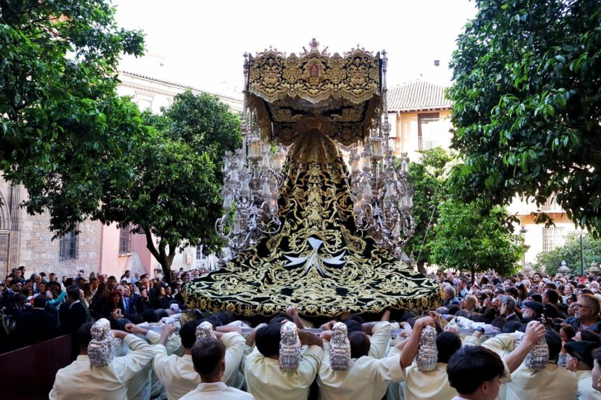 Así te hemos contado el Domingo de Ramos en Málaga 2026, en directo: jornada completa con todas las cofradías en la calle Así te hemos contado el Domingo de Ramos en Málaga 2026, en directo: jornada completa con todas las cofradías en la calle