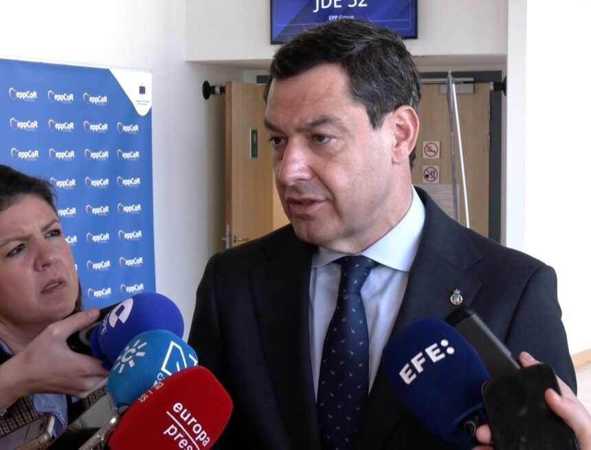 Moreno advierte del impacto económico de los aranceles de Trump en Andalucía: «Veo a España aislada»