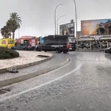 Una colisión múltiple en la rotonda del aeropuerto de Málaga deja cinco heridos