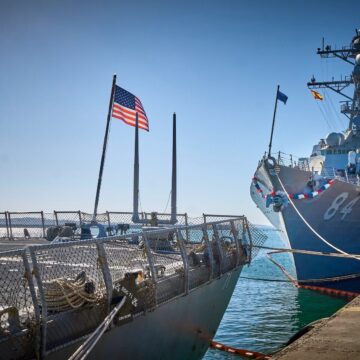 EEUU envía dos destructores con base en Rota al Mediterráneo para defender a Israel EEUU envía dos destructores con base en Rota al Mediterráneo para defender a Israel