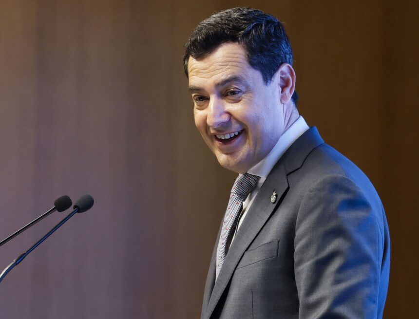 Moreno detecta al Gobierno central "muy preocupado y nervioso" con la convocatoria andaluza Moreno detecta al Gobierno central «muy preocupado y nervioso» con la convocatoria andaluza