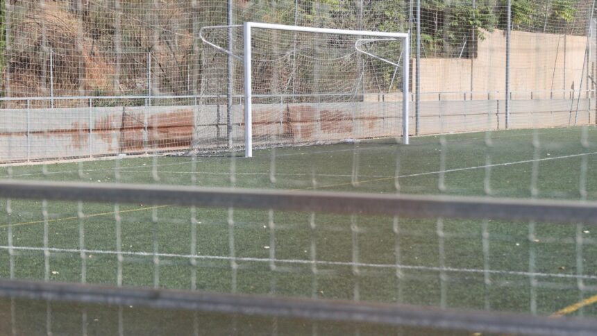Denuncian ante la Fiscalía a un árbitro por insultar a niños en un partido de fútbol base en Málaga: «Maricona, deja de llorar»