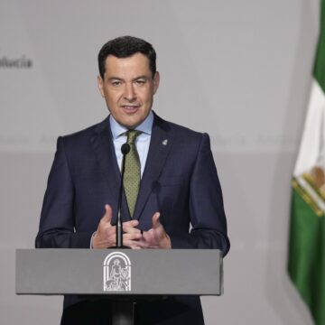 Juanma Moreno convoca las elecciones para el 17 de mayo