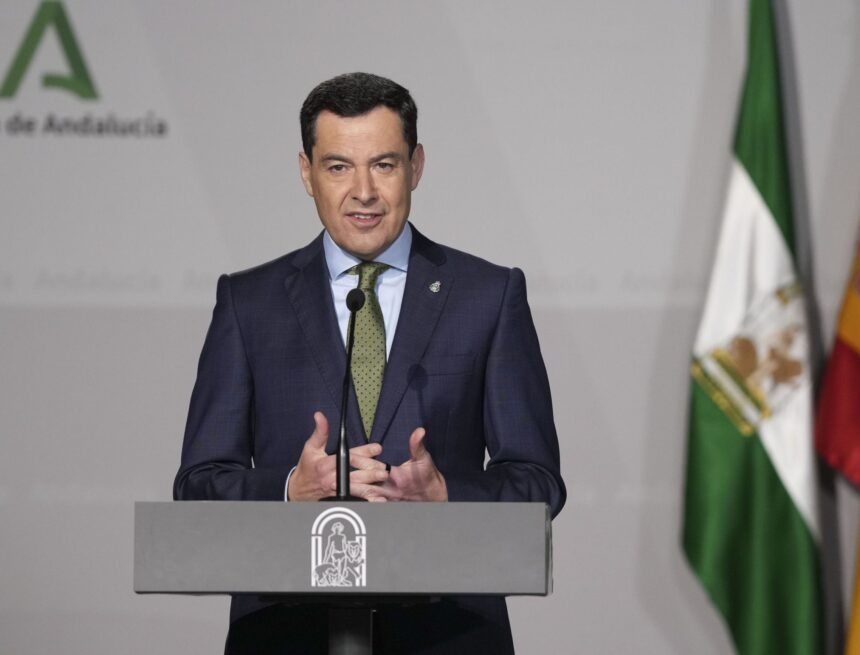Juanma Moreno convoca las elecciones para el 17 de mayo