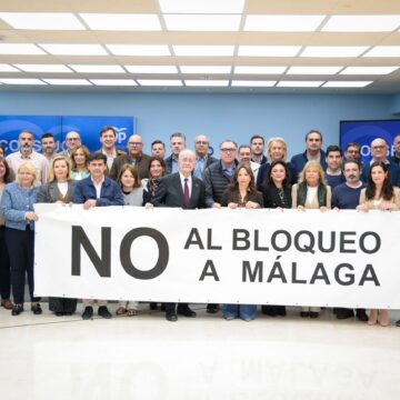 Los alcaldes del PP de Málaga exigen más inversión ferroviaria y la recuperación urgente del AVE con Madrid