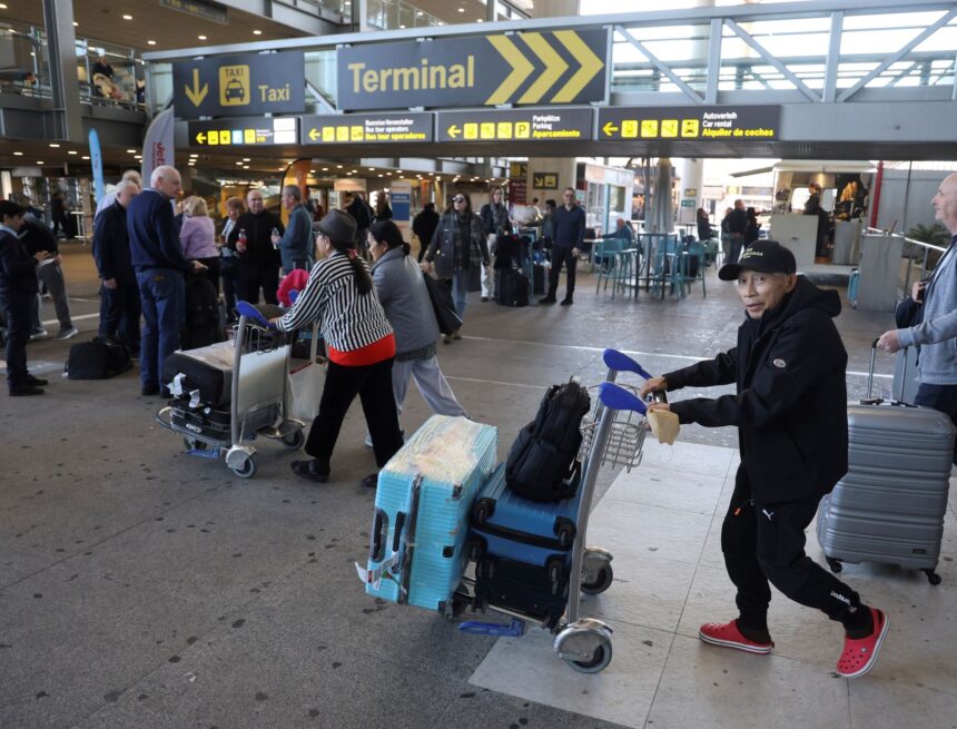 Los billetes para volar de Madrid a Málaga en Semana Santa, por las nubes Los billetes para volar de Madrid a Málaga en Semana Santa, por las nubes