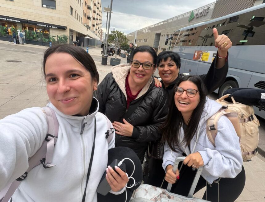Las hermanas atrapadas en Abu Dhabi han vuelto a casa: "Temimos por nuestras vidas, pero ya estamos en Málaga" Las hermanas atrapadas en Abu Dhabi han vuelto a casa: «Temimos por nuestras vidas, pero ya estamos en Málaga»