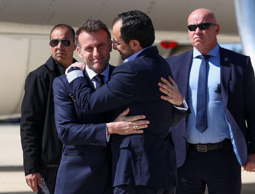 Macron anuncia una «misión defensiva» internacional para abrir el estrecho de Ormuz