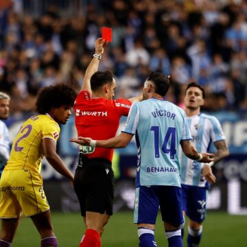 Málaga CF-Real Valladolid: Esto sigue siendo Segunda (3-3)