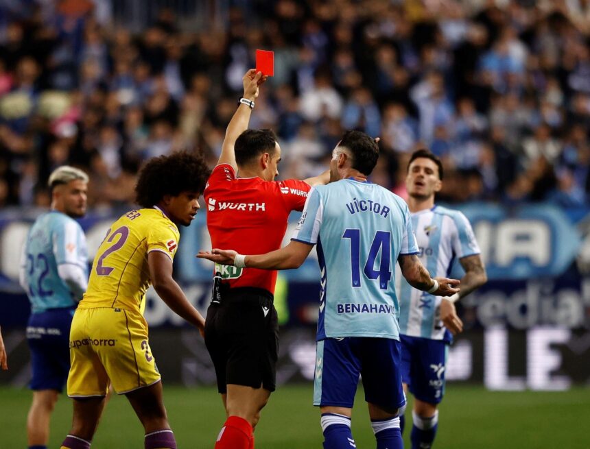 Málaga CF-Real Valladolid: Esto sigue siendo Segunda (3-3)