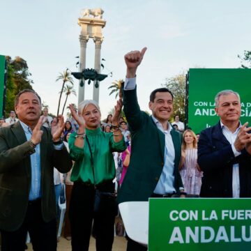 Juanma Moreno apela a la ternura para ganar las elecciones del 17-M