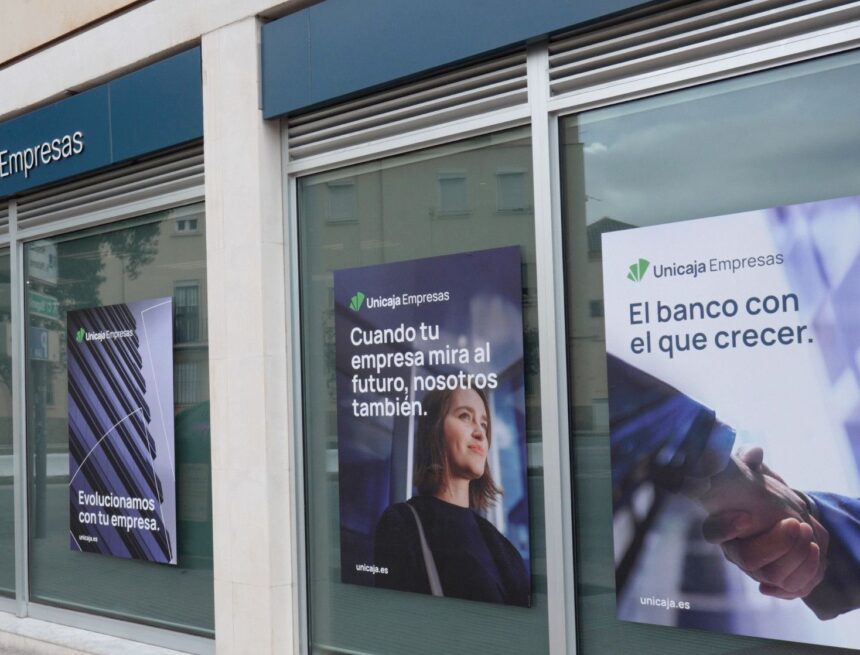 El banco malagueño Unicaja lanza una marca propia para reforzar su apuesta por las grandes corporaciones El banco malagueño Unicaja lanza una marca propia para reforzar su apuesta por las grandes corporaciones