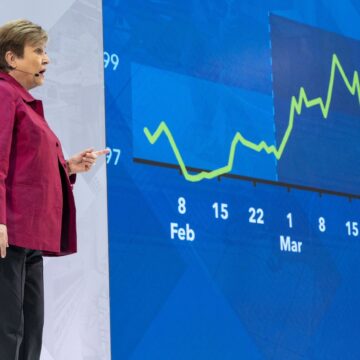 El FMI advierte que la guerra en Oriente Medio podría causar una "recesión global" El FMI advierte que la guerra en Oriente Medio podría causar una «recesión global»