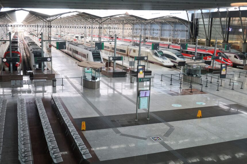 Confirmada la fecha del regreso del AVE a Málaga: horarios de las conexiones con Madrid de Renfe, Iryo y Ouigo