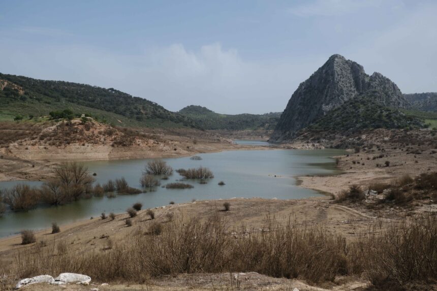 El incierto futuro de la presa de Montejaque, el fracaso de una obra faraónica