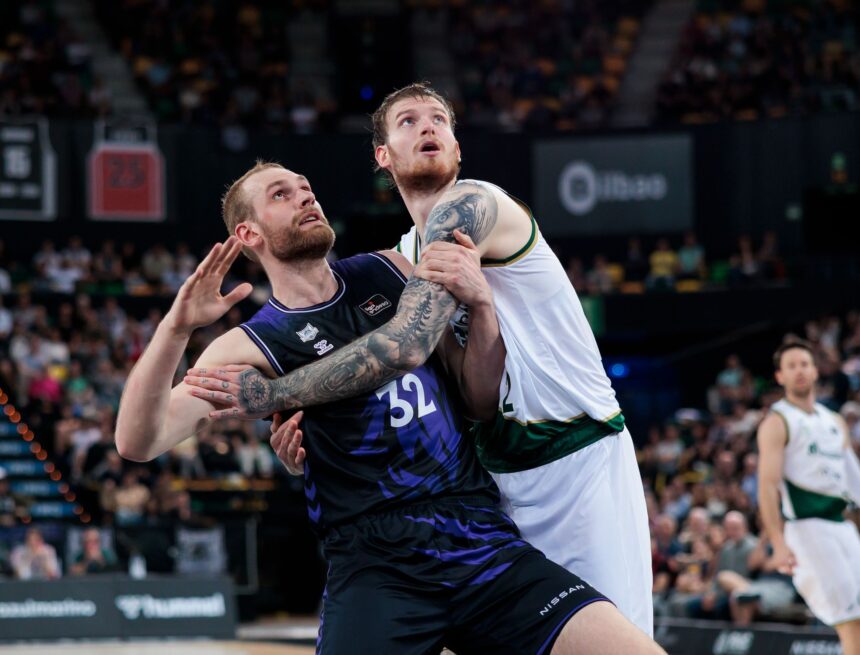 Surne Bilbao-Unicaja: El play off se pone crudo (90-74)