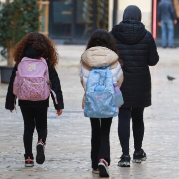 Málaga Acoge estima que cerca de un 30% de los inmigrantes de Málaga podrán regularizarse Málaga Acoge estima que cerca de un 30% de los inmigrantes de Málaga podrán regularizarse