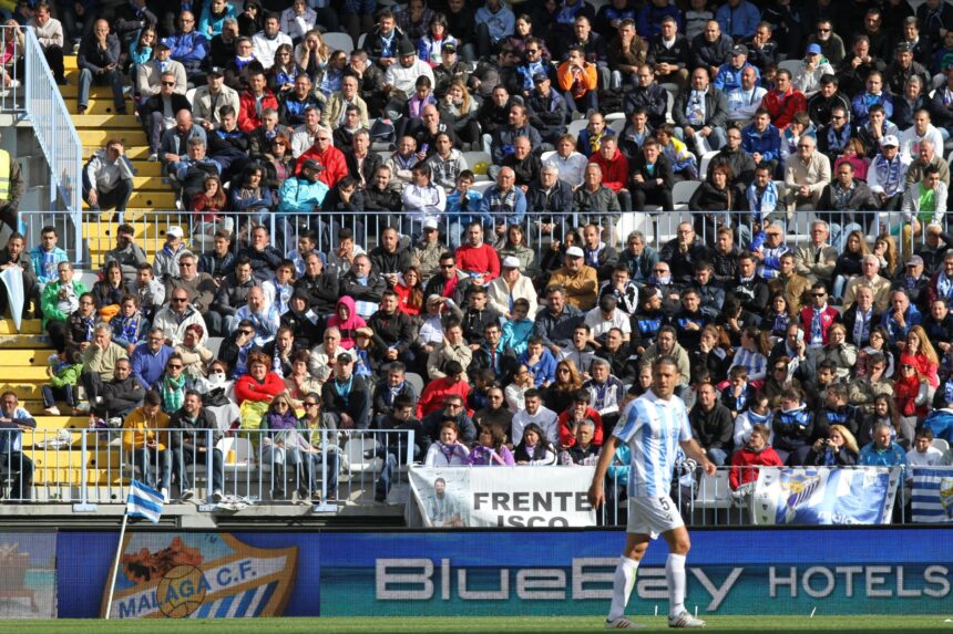 BlueBay tendrá que pagar unos 600.000 euros al Málaga CF por el caso Camisetas