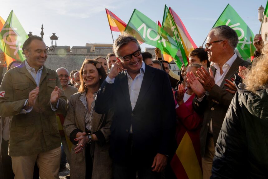 Vox se aferra a su prioridad nacional: «Los andaluces serán lo primero»