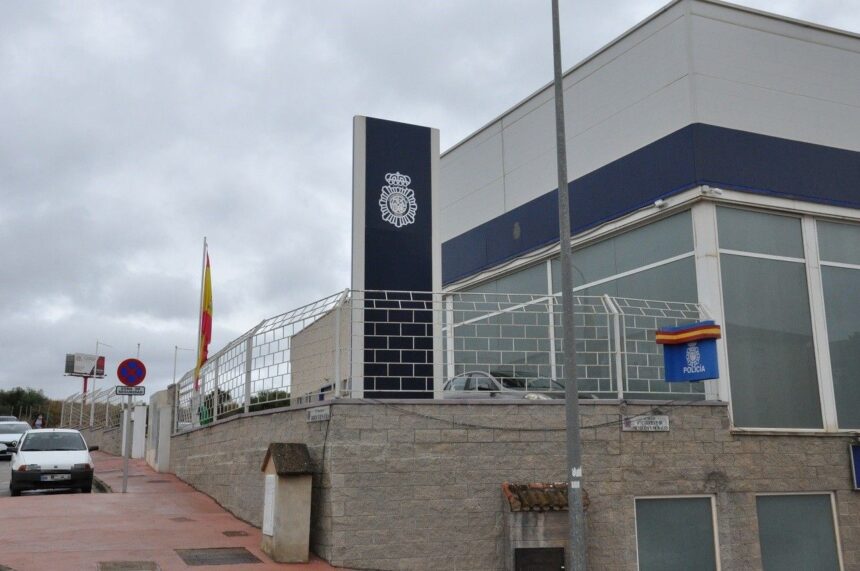 Detenido por asaltar al dueño de una furgoneta en Ronda al ser descubierto mientras robaba