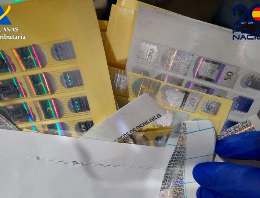 Un piso de Málaga, centro de una red de distribución de billetes falsos por Europa pagados en criptomonedas