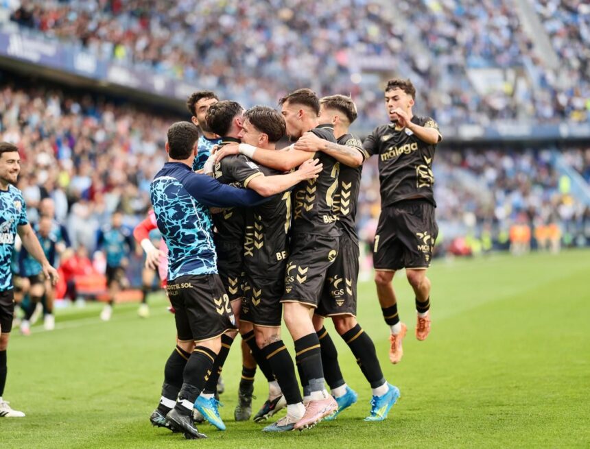 Málaga CF-UD Las Palmas: Los héroes se renuevan (2-0)