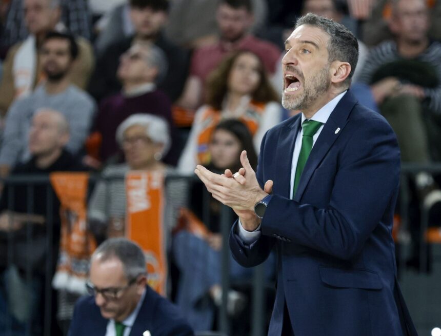 Acaba la era Ibon Navarro en el Unicaja