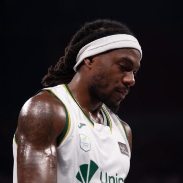 Baskonia-Unicaja: Un castigo justo y no hay play off (92-89)