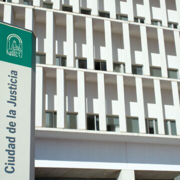 Tres años de prisión a una mujer por apuñalar a otra en Benalmádena
