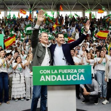 Feijóo asegura en Málaga que el futuro de España pasa por el 17M: ‘‘Vamos a ir a por todas’’