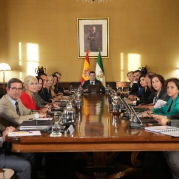 El Gobierno andaluz aprueba incluso entre los votantes socialistas El Gobierno andaluz aprueba incluso entre los votantes socialistas