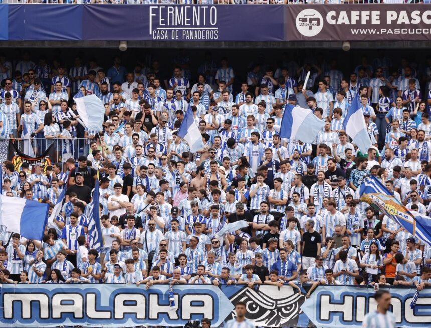 Precio de las entradas del Málaga CF para el play off: Los abonados pagan Precio de las entradas del Málaga CF para el play off: Los abonados pagan