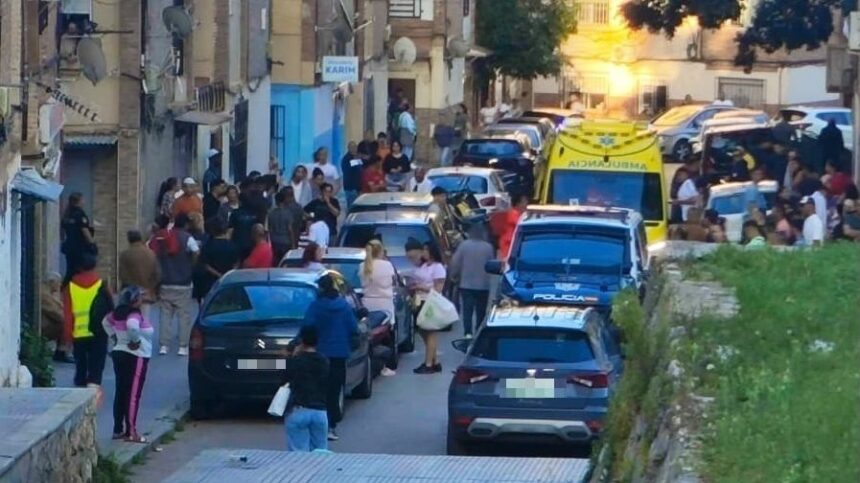 Matan de una puñalada en el pecho a un joven de 28 años en La Palmilla, en Málaga