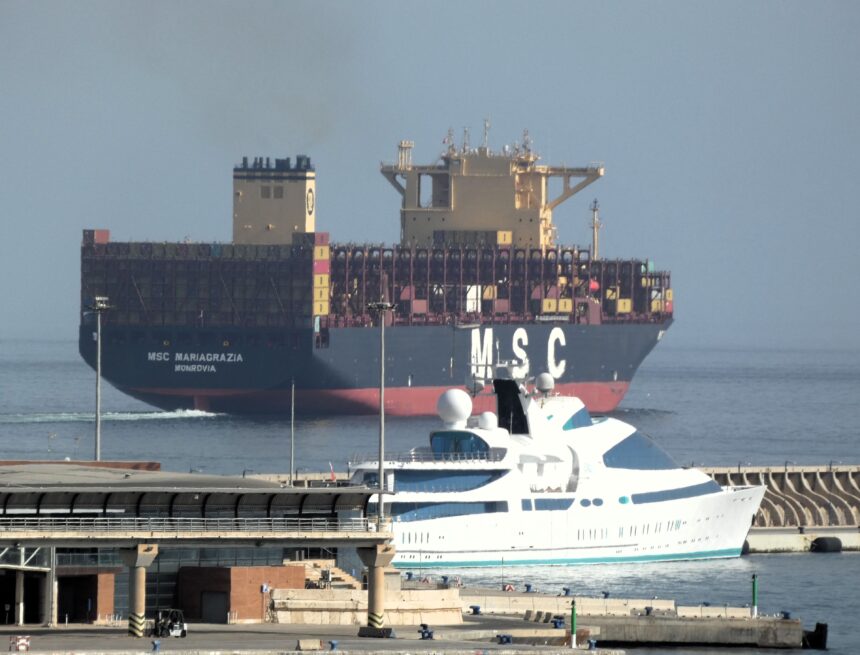 Málaga, la puerta de entrada a Europa de MSC, el cierre de Ormuz hace que sea la primera parada de una ruta con China Málaga, la puerta de entrada a Europa de MSC, el cierre de Ormuz hace que sea la primera parada de una ruta con China