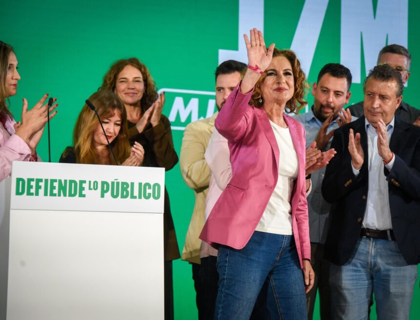Montero empeora el suelo del PSOE de 2022 al perder dos diputados y situarlo en 28: «No son buenos resultados»