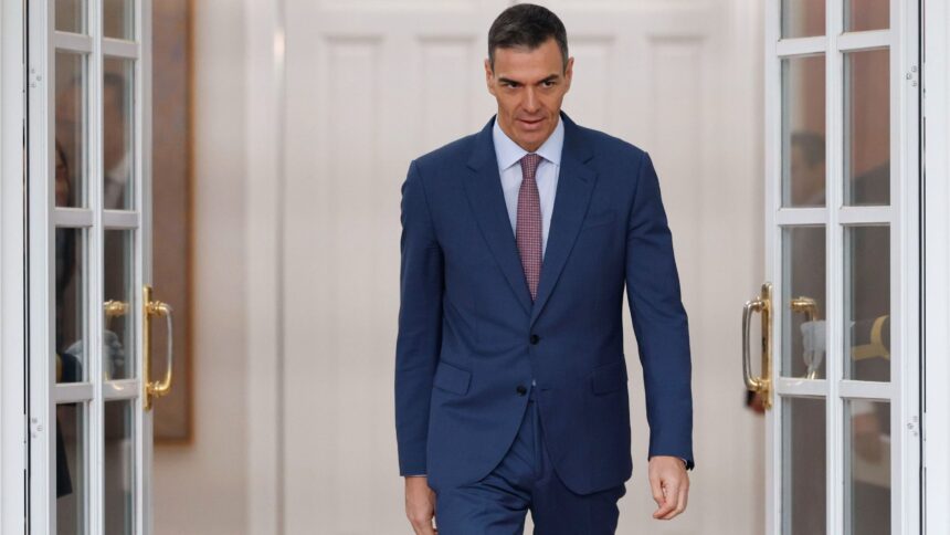 Sánchez pide defender el «buen nombre» de Zapatero y admite el «momento duro» para el PSOE