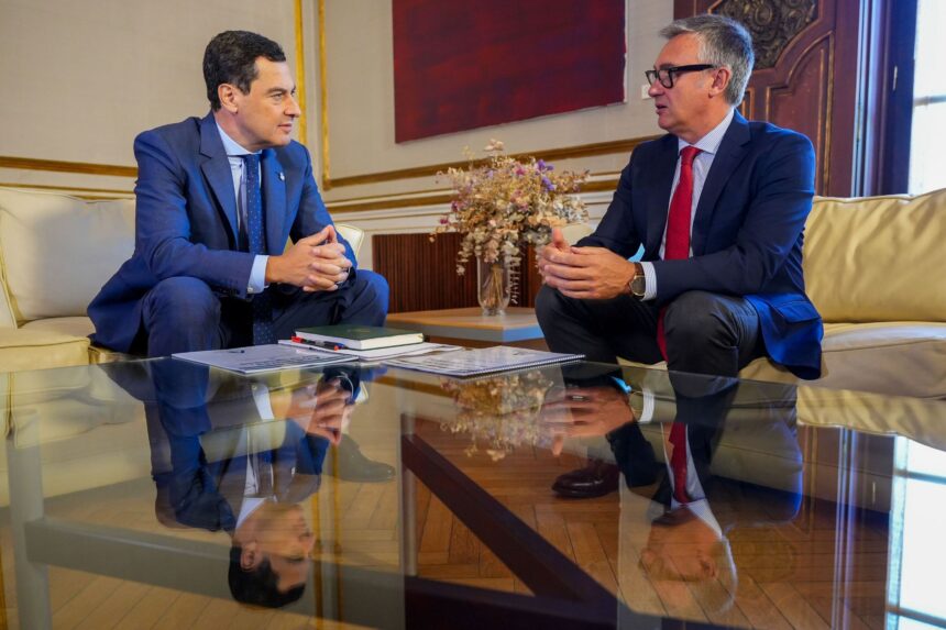 Las coaliciones no convencen, pero gana la de PP y Vox con un 38%