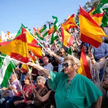 PP y PSOE afrontan posibles retrocesos en cada provincia PP y PSOE afrontan posibles retrocesos en cada provincia