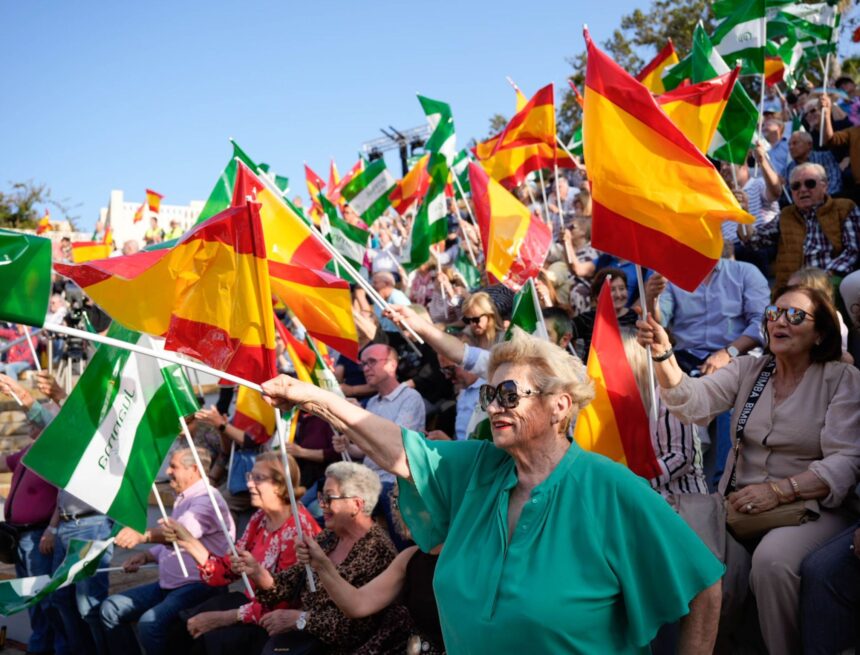 PP y PSOE afrontan posibles retrocesos en cada provincia