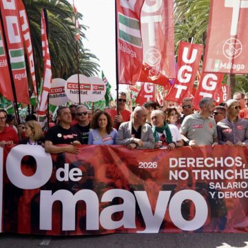 Los candidatos también van a las manifestaciones