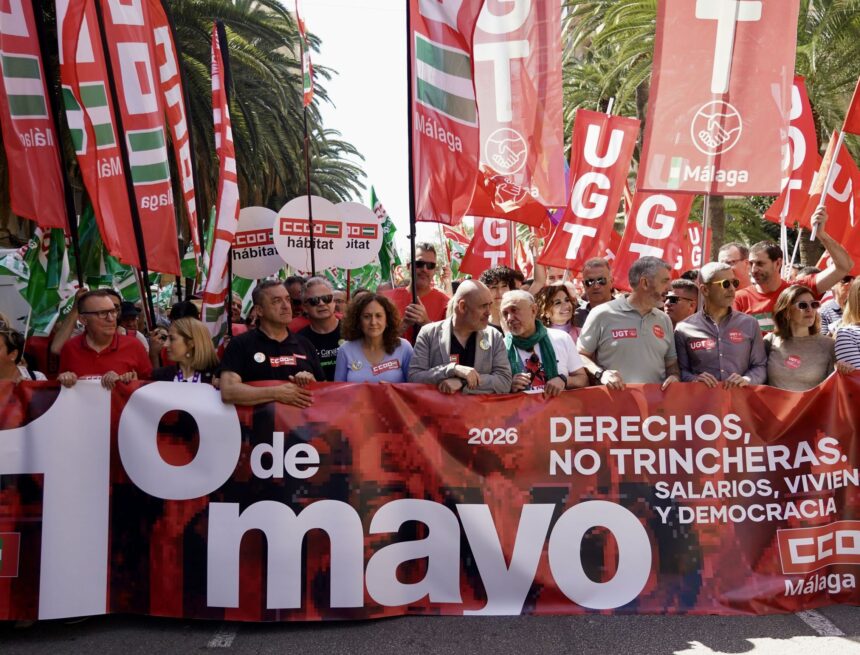 Los candidatos también van a las manifestaciones
