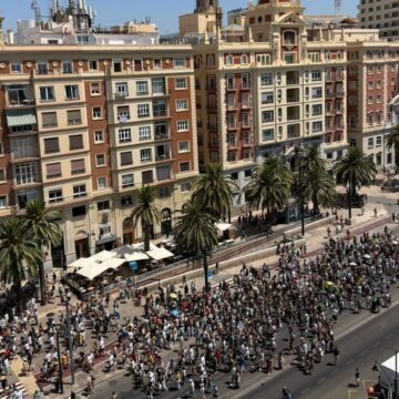 Málaga se reivindica por la situación de la vivienda en otra gran manifestación