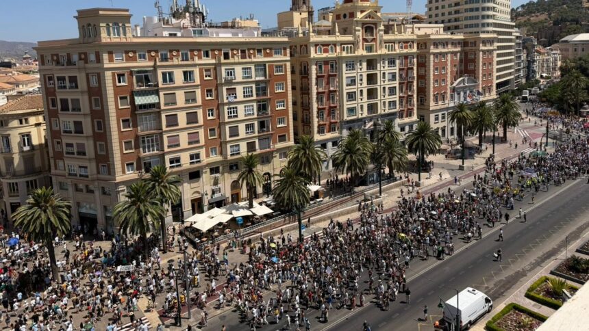 Málaga se reivindica por la situación de la vivienda en otra gran manifestación